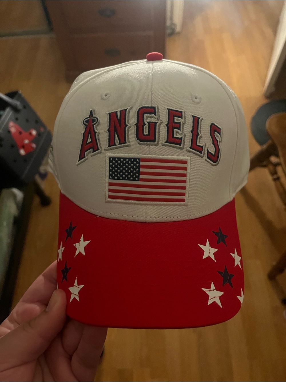 Angels USA Flag Star Baseball Cap - White & Red